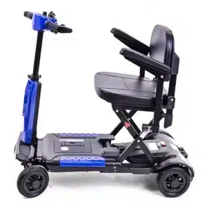 קלנועית בראשית רובו כחולה פתוחה